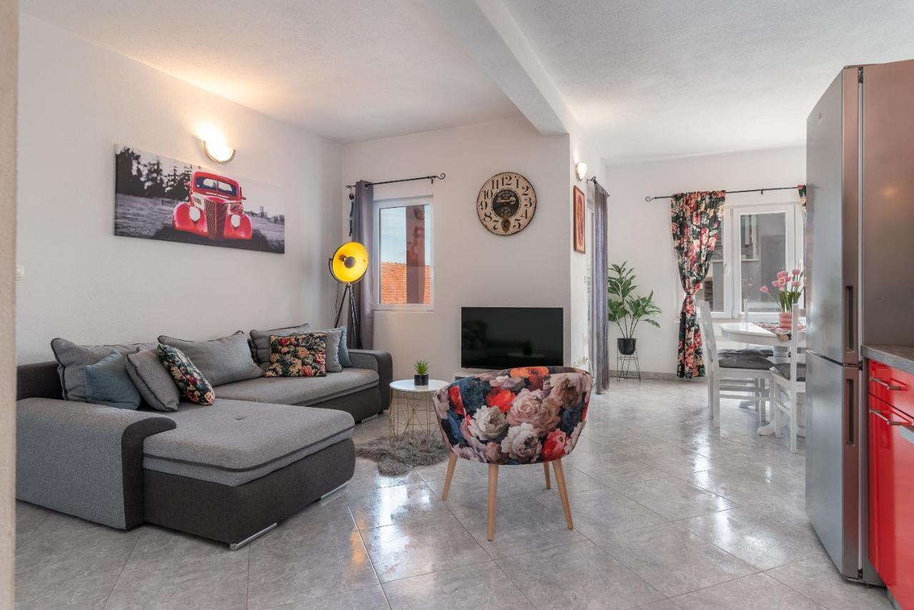Holiday Villa Nostra Trogir Ngoại thất bức ảnh