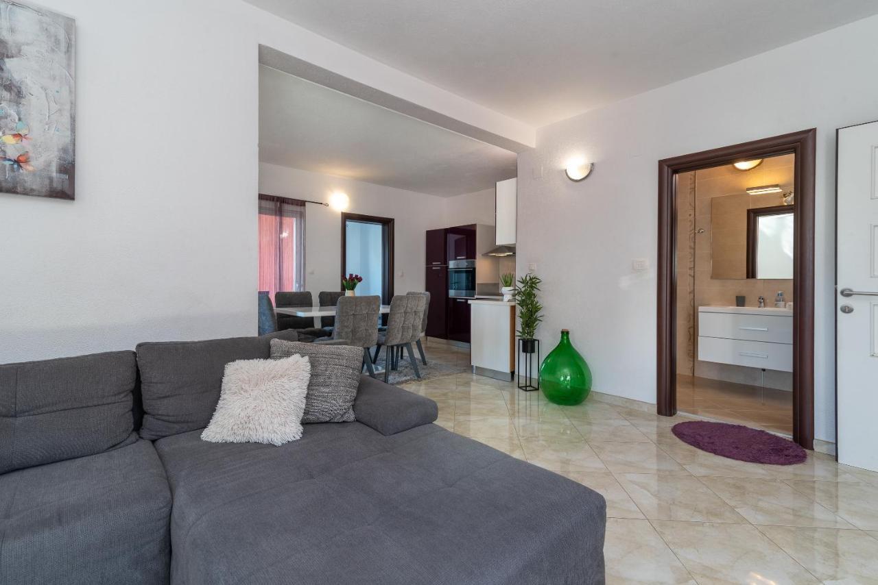 Holiday Villa Nostra Trogir Ngoại thất bức ảnh